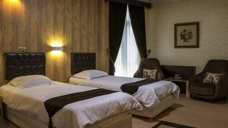 اتاق دو تخته توئین 1 هتل بلور تهران